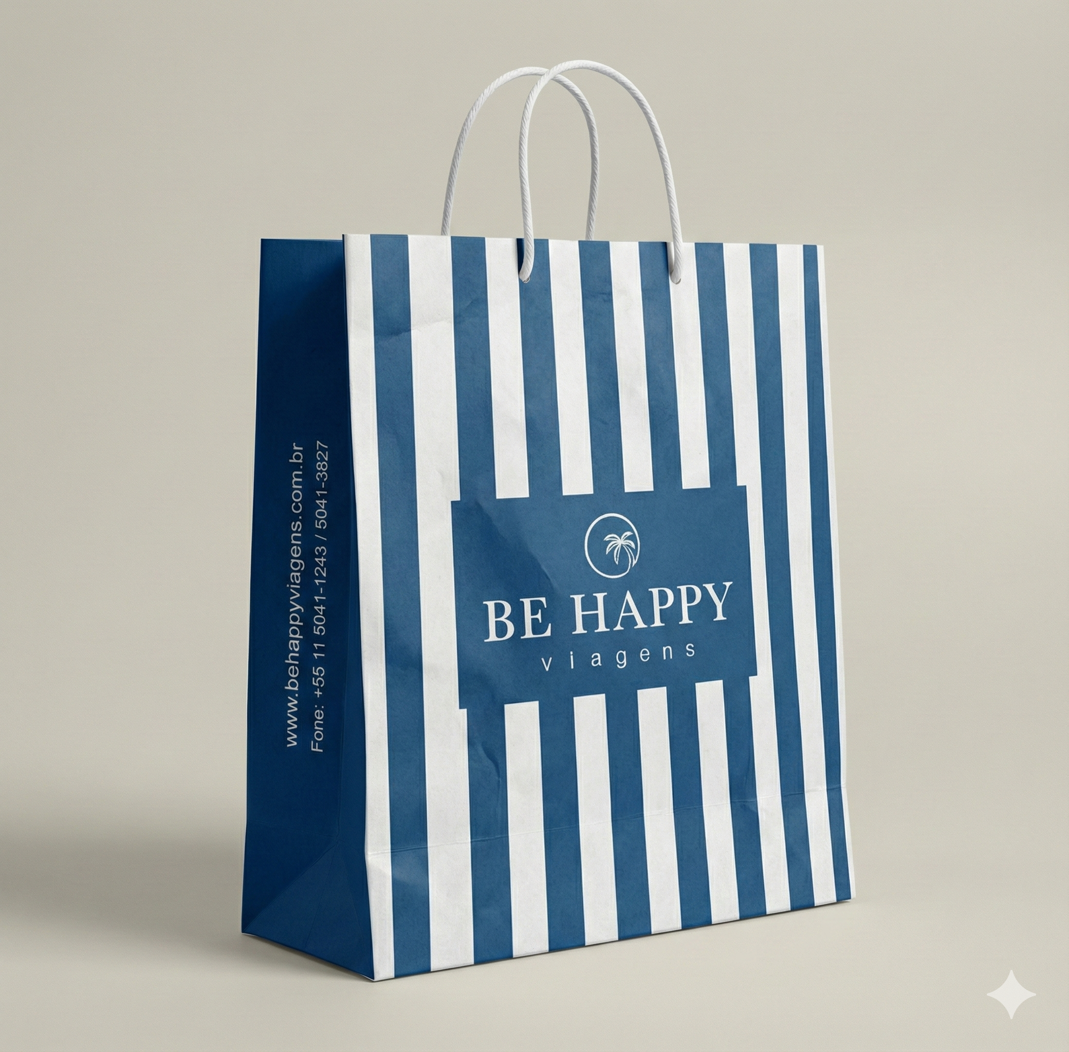 Imagem de referência: sacolas de papel para agência de viagens